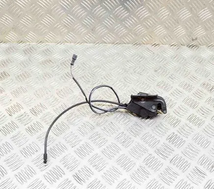 BMW i3 Rear door lock 7291034