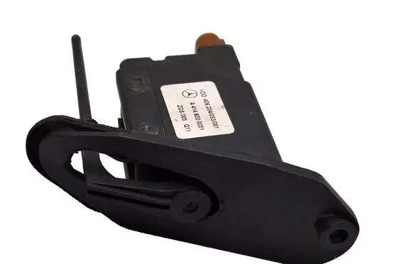 Mercedes-Benz Vaneo W414 Fuel tank cap lock motor A4148000051