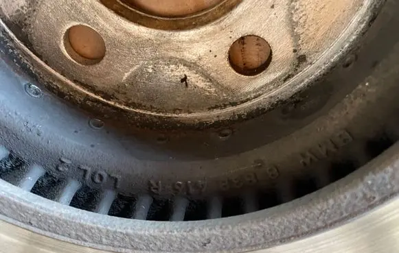 BMW 5 G30 G31 Front brake disc 8838417 L 8838416 R