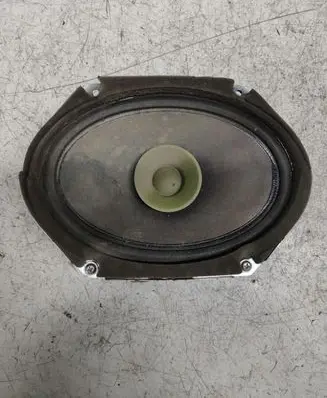 Mazda 3 I Rear door speaker