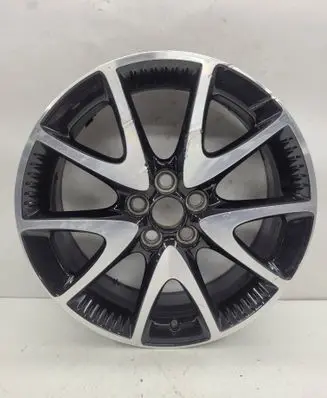 Toyota Yaris R17 alloy rim
