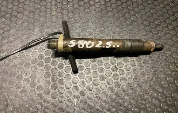 Volvo S80 Fuel injector