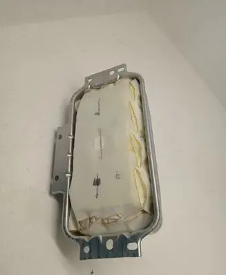 Mercedes-Benz GLE (W166 - C292) Passenger airbag 6111099