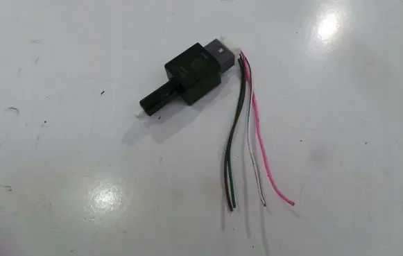 KIA Picanto Brake pedal sensor switch 938133S8