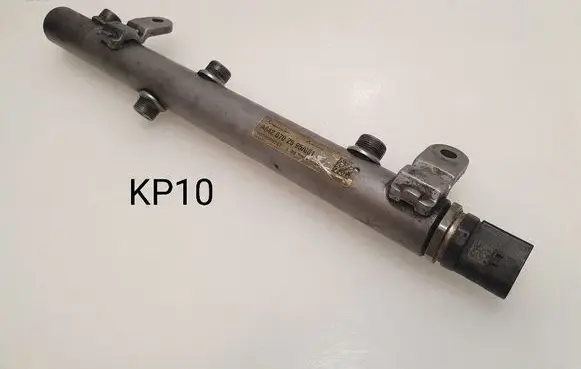 Mercedes-Benz R W251 Fuel main line pipe A6420702595