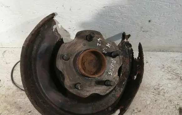 Toyota Auris 150 Rear wheel hub 4788112080 4245012110