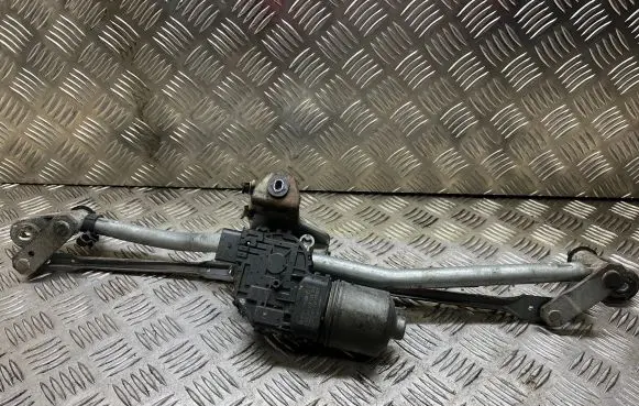 Audi A4 S4 B7 8E 8H Front wiper linkage and motor 3397020845