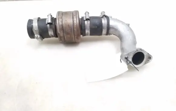 Coolant pipe/hose