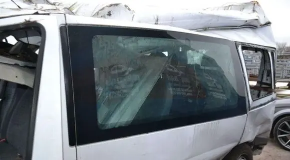 Ford Transit Rear side window brak