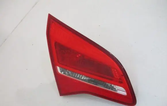 Opel Meriva B Tailgate rear/tail lights 13434861