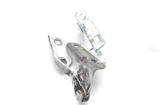 Engine bonnet/hood hinges
