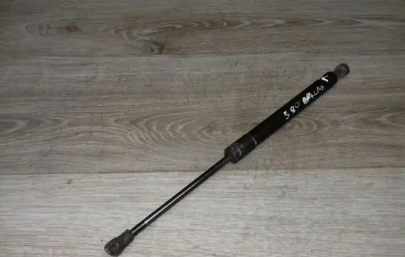 Volvo S80 Tailgate/trunk strut/damper 9483297