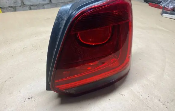 Volkswagen Polo V 6R Rear/tail lights 6R0945096L 6R0945096M 6R0945112