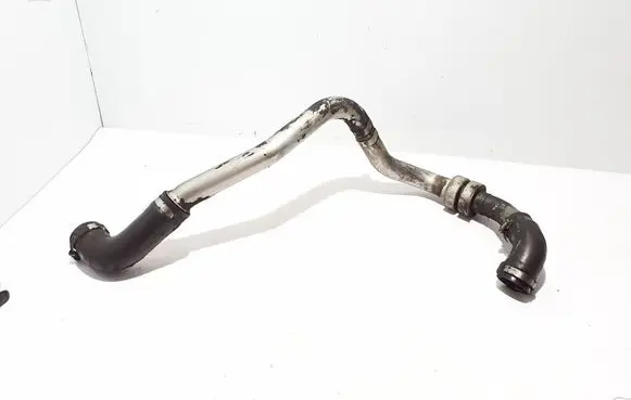 Intercooler hose/pipe