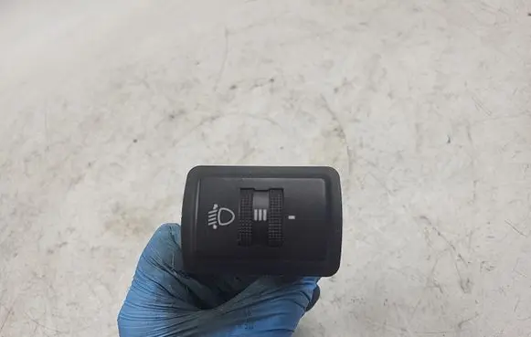 Audi A4 S4 B5 8D Headlight level height control switch 8D0941301