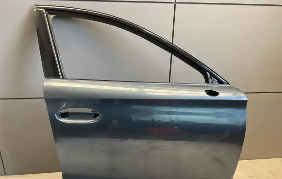 Cupra Formentor Front door