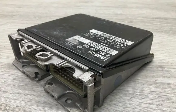 Mercedes-Benz S W140 Engine control unit/module ECU 0135451332