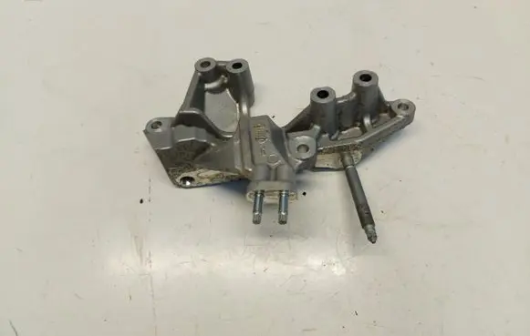 Lexus RX 450H Engine mount vacuum valve 
