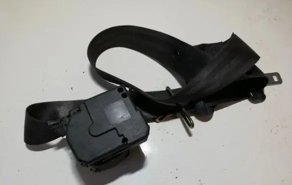 Citroen C3 Front seatbelt 33013366