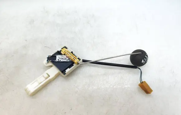 Porsche Cayenne (9PA) Fuel level sensor 7L0919673F 221842003