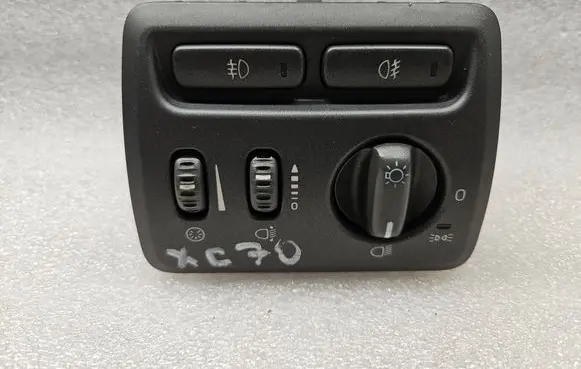 Volvo XC70 Light switch 944233