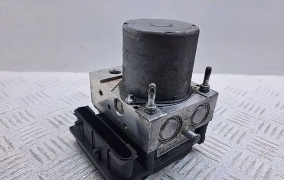 Toyota Corolla Verso AR10 ABS Pump 440500F030 0265950412