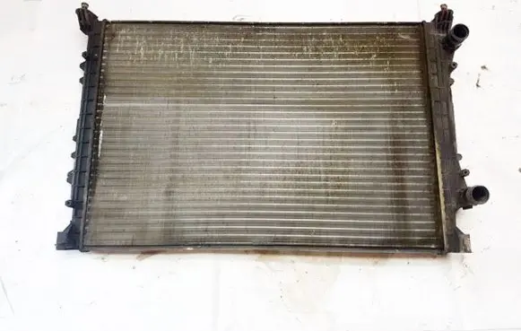 Coolant radiator