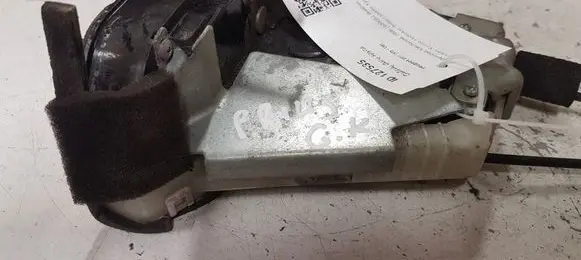 Toyota Prius (XW30) Rear door lock