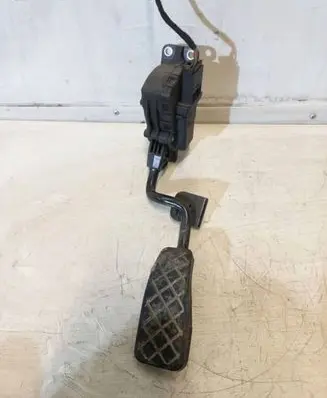 Audi A6 S6 C6 4F Accelerator throttle pedal 4F2721523 6PV00898402