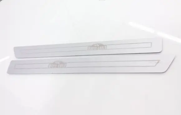 Skoda Fabia Mk3 (NJ) Front sill trim cover 6V0853814D 6V0853813D