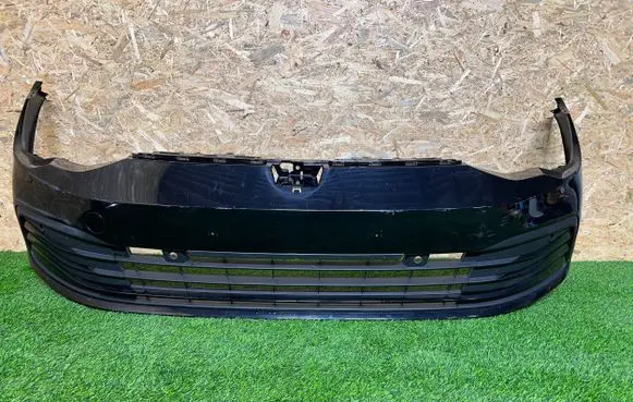 Volkswagen Golf VIII Front bumper 5H0807221H