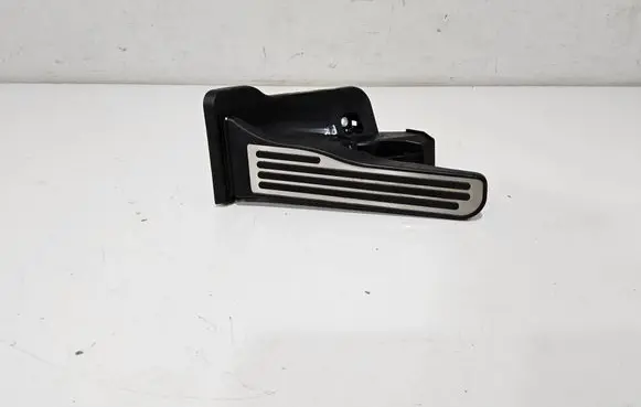 Chevrolet Corvette C8 Accelerator throttle pedal 84963780 84307943 84510698