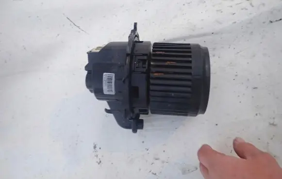 Renault Clio IV Heater fan/blower