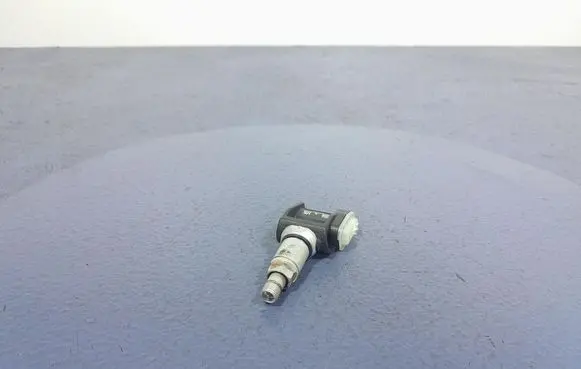 BMW X4 F26 Tire pressure sensor 6887140