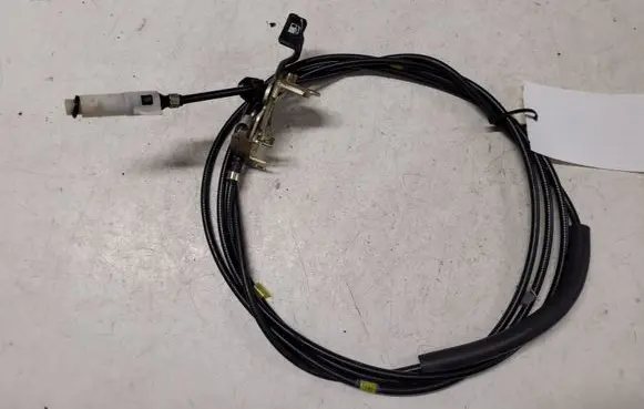Toyota Corolla Verso AR10 Fuel cap flap release cable 