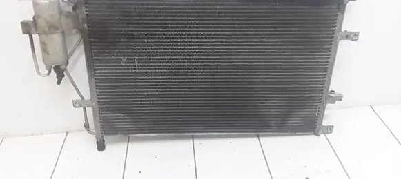 Volvo V70 A/C cooling radiator (condenser)
