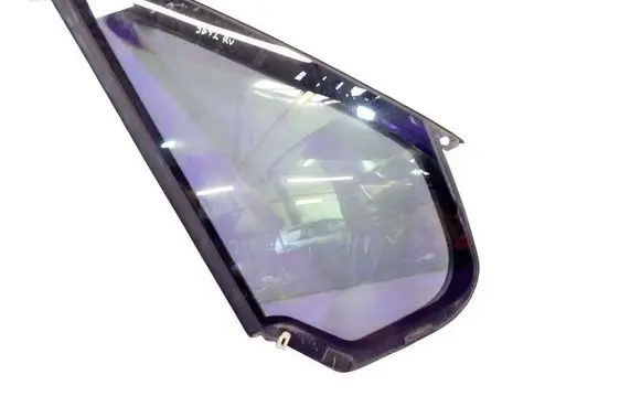 Ford Transit - Tourneo Connect Front door window glass four-door 
