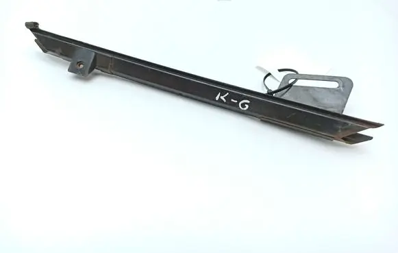 Jaguar XJ X308 Rear door windshield rail 