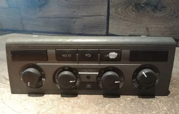Audi A6 S6 C6 4F Climate control unit 4F2820043