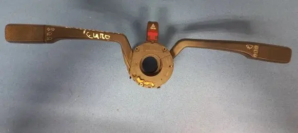Volkswagen PASSAT B3 Indicator stalk VW104