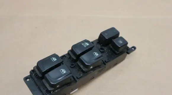 Hyundai Sonata Electric window control switch 202004436