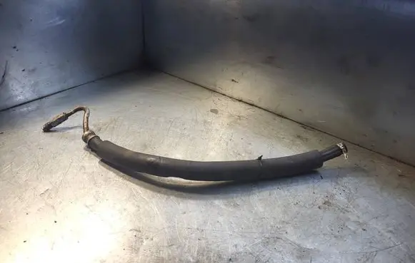 Power steering hose/pipe/line
