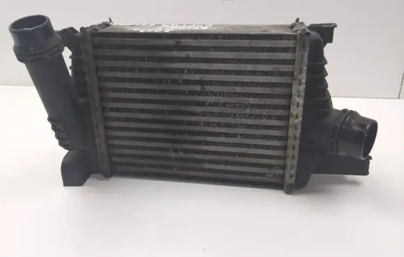 Renault Captur Intercooler radiator 144961381R