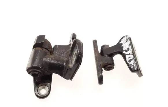 Rear door hinge set