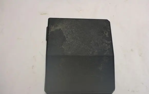 Peugeot 4007 Fuse box cover PR061-01000