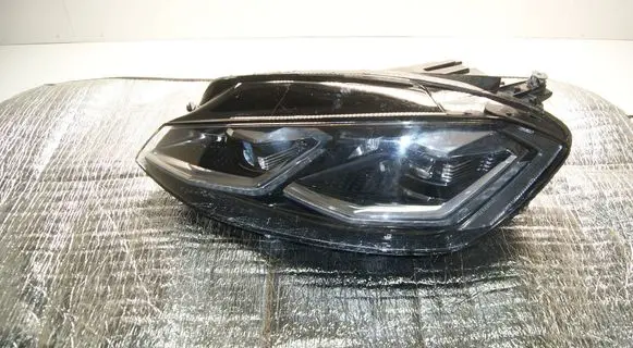Volkswagen Golf VII Headlight/headlamp 5G1941035C 1EX01306629 8991UM70004H7ZE