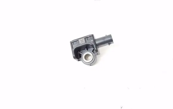 Infiniti Q30 Airbag deployment crash/impact sensor A1668210151