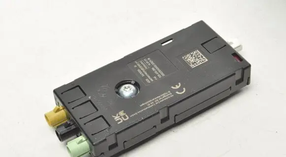 BMW 1 F40 Aerial antenna amplifier 5A701D0