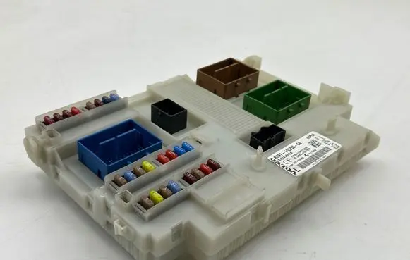 Volvo XC60 Fuse module BG9T14C256GA 31314116AA 3659AF01125TP