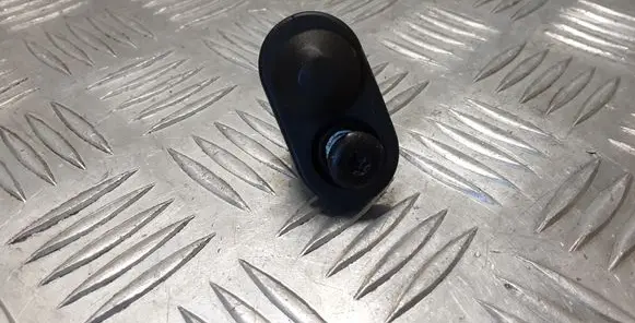 Other switches/knobs/shifts